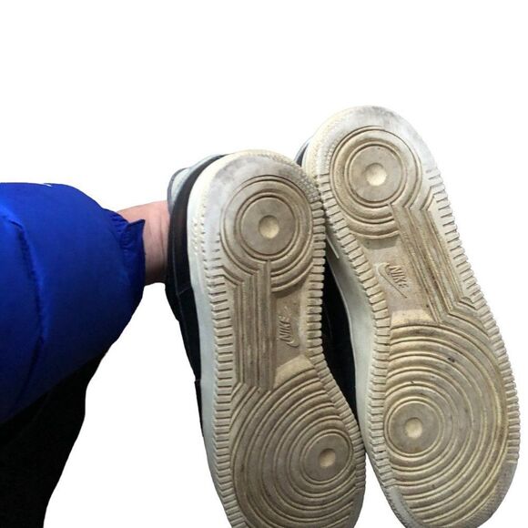 RARE Nike Air Force 1 Low '07 LV8 1 Black Pure Platinum Size 11 - Picture 3 of 16